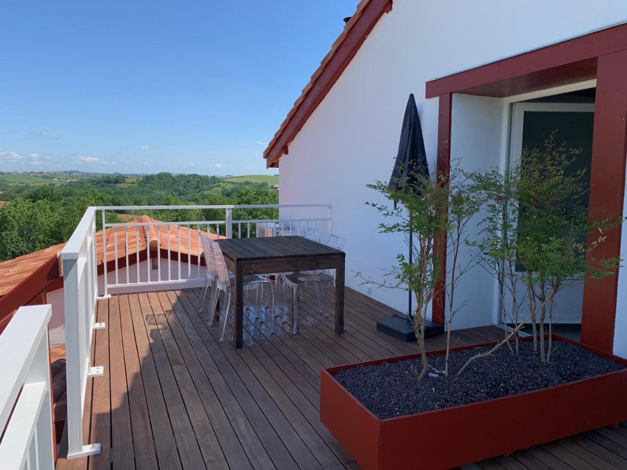 Bed & Breakfast Perbos 1556 La Bastide-Clairence Exteriör bild