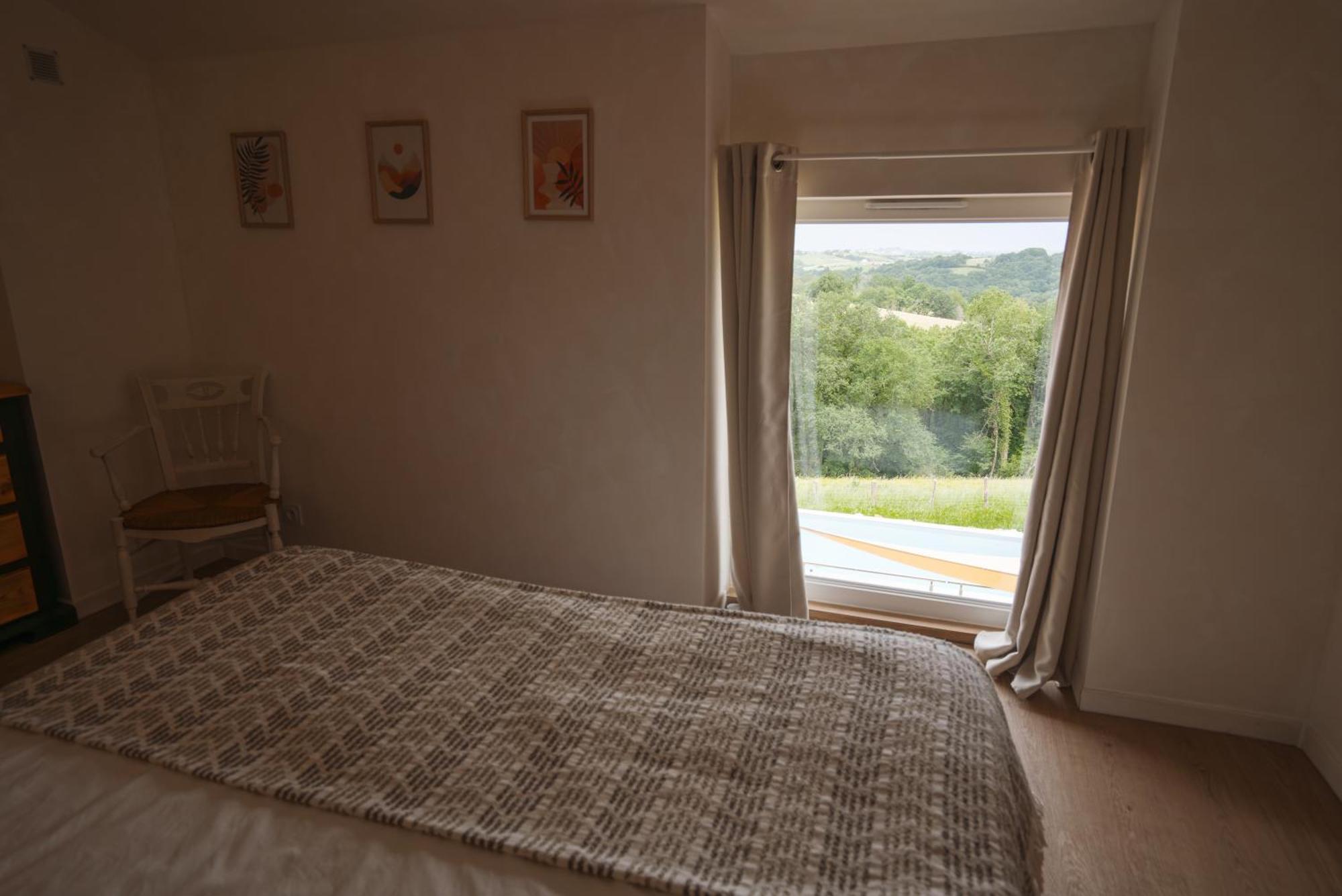 Bed & Breakfast Perbos 1556 La Bastide-Clairence Exteriör bild